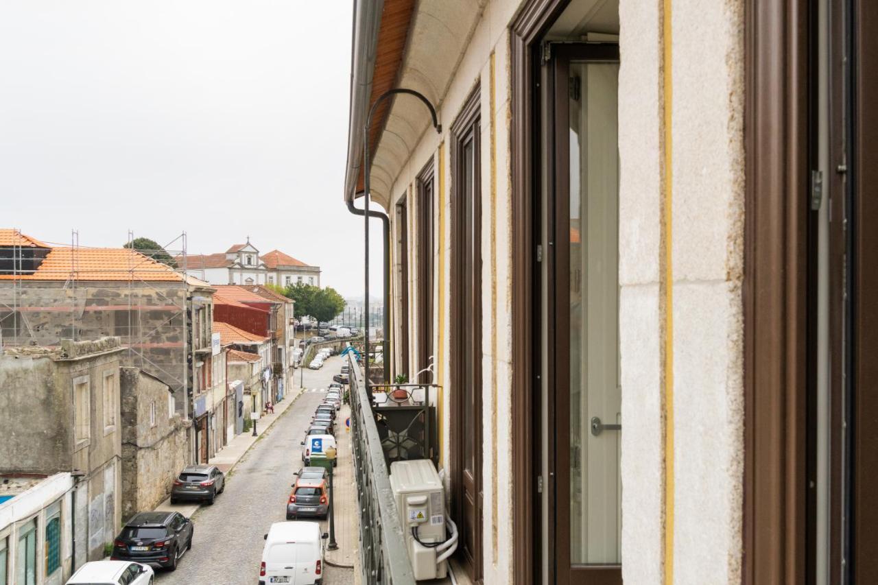 Bright Studio Near Douro River - With Balcony Порто Екстериор снимка